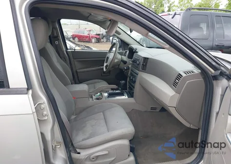 2007 Jeep Grand Cherokee Laredo z USA, uszkodzony, nr VIN 1J8GR48KX7C521617